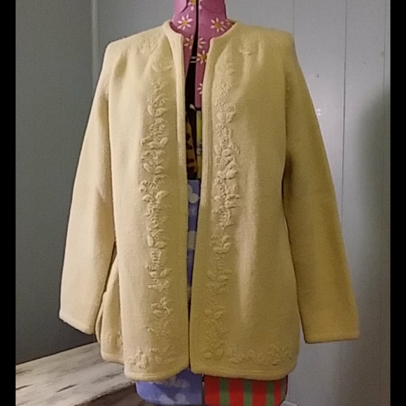 Vintage Ladie's Cardigan